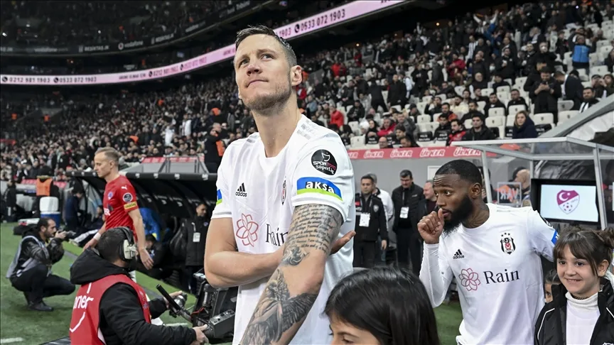 Beşiktaş'ın eski golcüsü Weghorst'un yeni takımı belli oldu