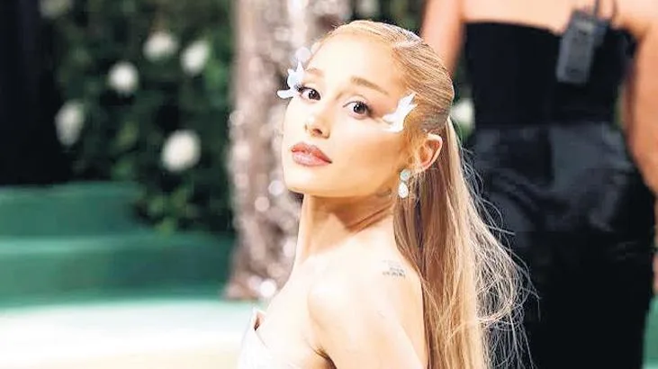 Ariana Grande, hackerlara karşı dava açtı