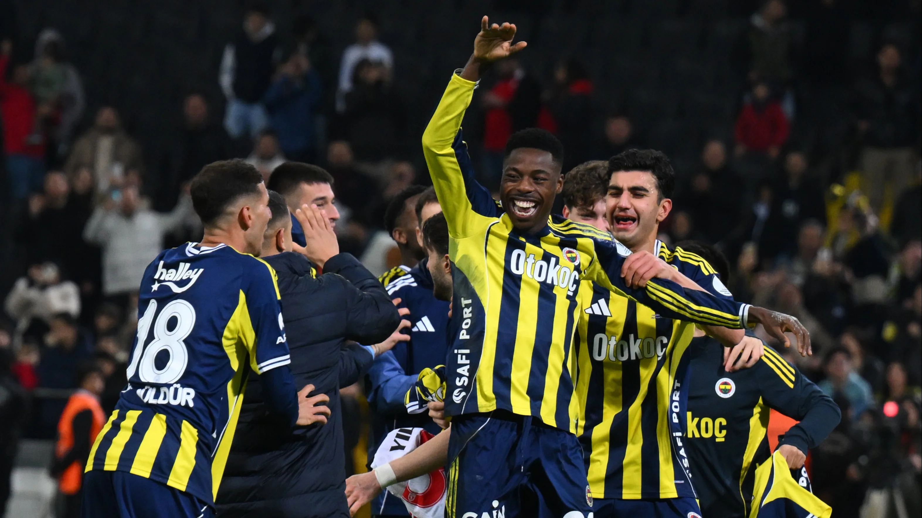 Geçen sezon imza atmıştı, Fenerbahçe ayrılığı açıkladı