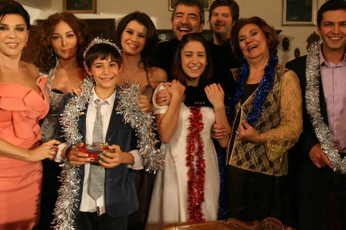 Aşk-ı Memnu'nun yıldızından kötü haber: Konuşma ve yazma yeteneğini kaybetti